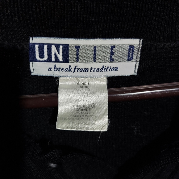 Men's m black sweater - Picture 2 of 2